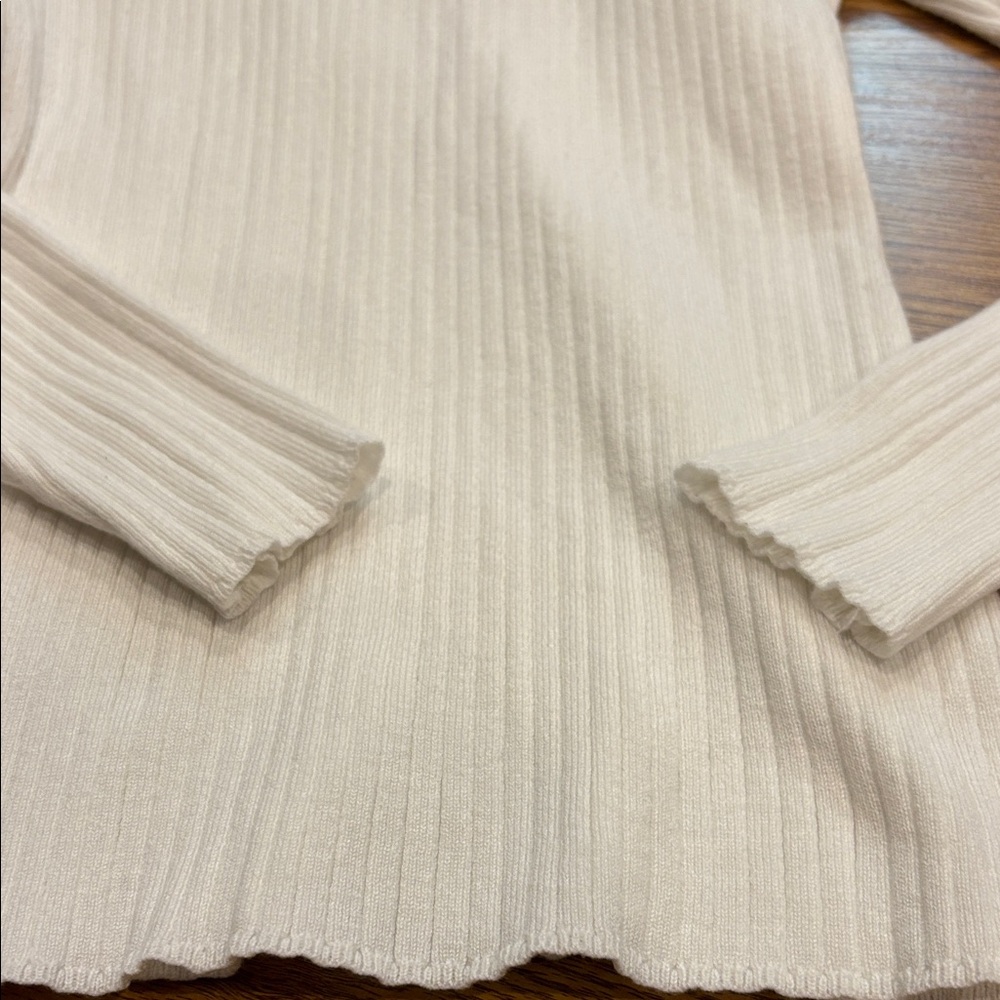 Madison Cream turtle neck and Green pullover v neck sweater - Picture 6 of 10